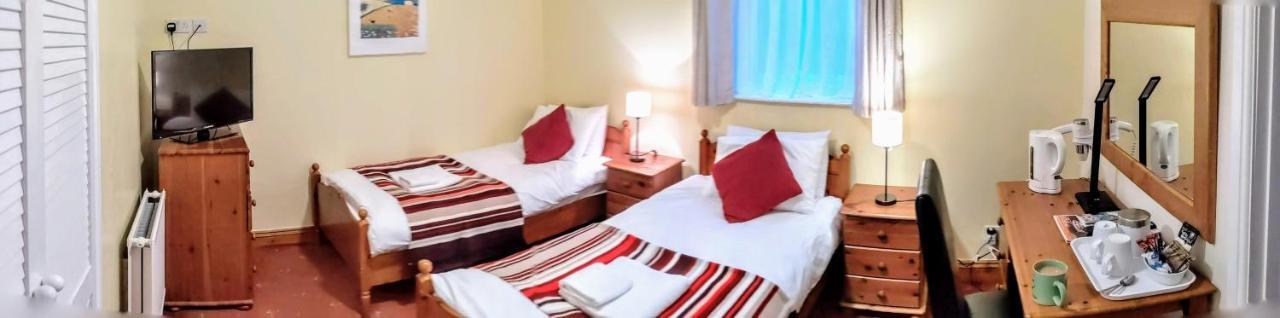 Ivybridge Guesthouse Fishguard Dış mekan fotoğraf