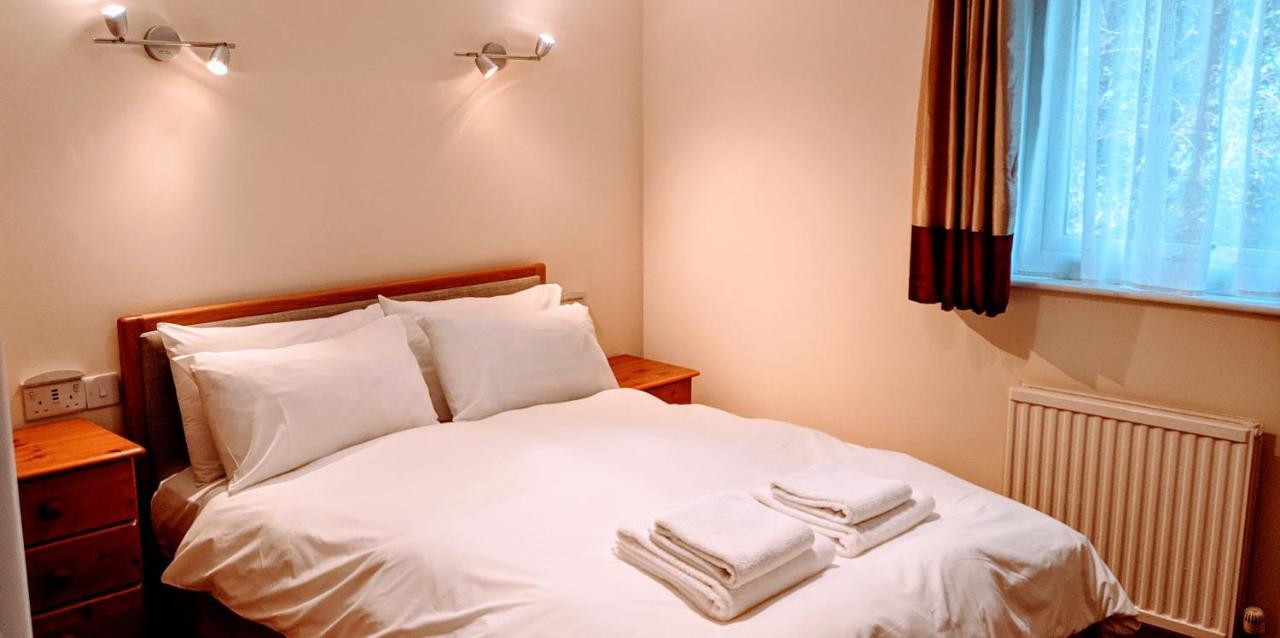 Ivybridge Guesthouse Fishguard Dış mekan fotoğraf