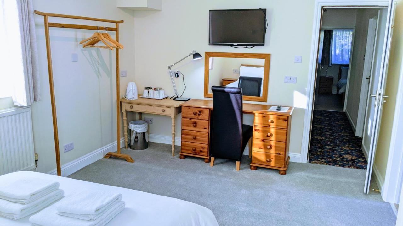 Ivybridge Guesthouse Fishguard Dış mekan fotoğraf