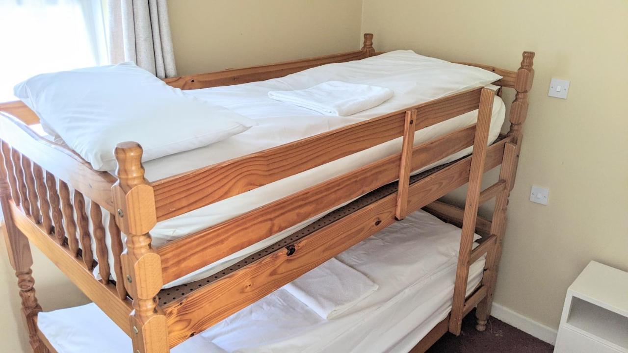Ivybridge Guesthouse Fishguard Dış mekan fotoğraf