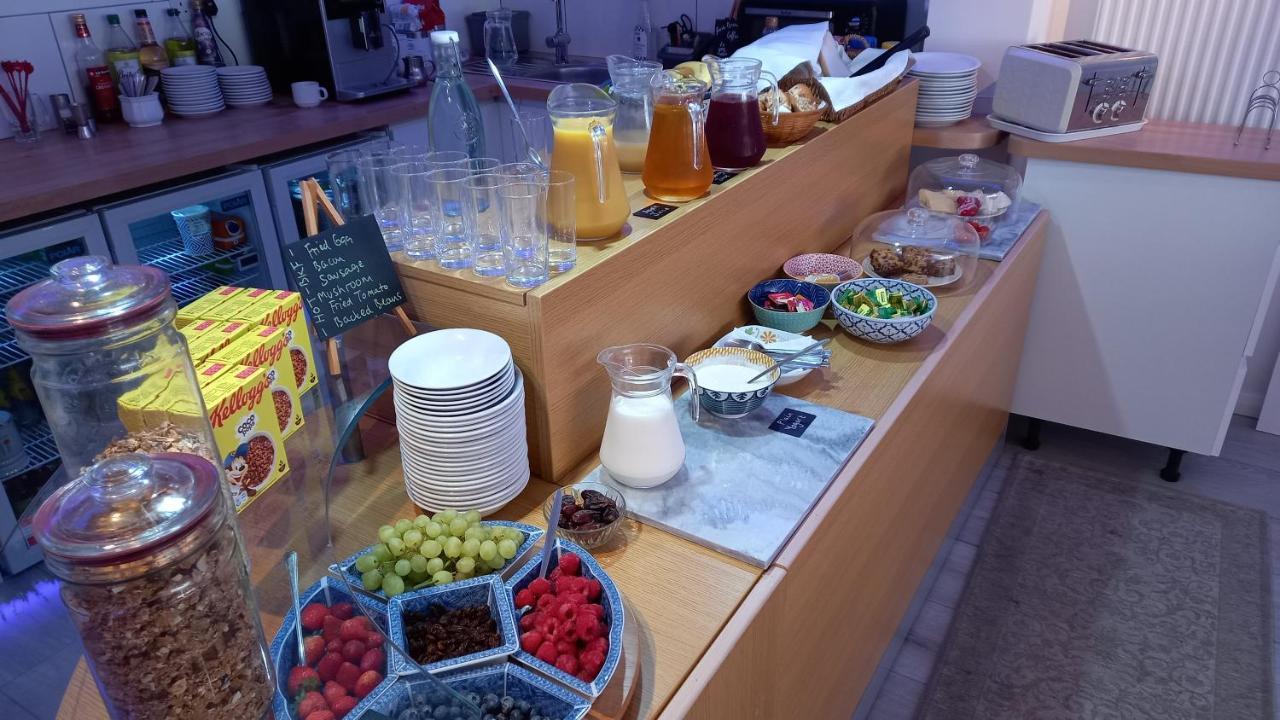 Ivybridge Guesthouse Fishguard Dış mekan fotoğraf