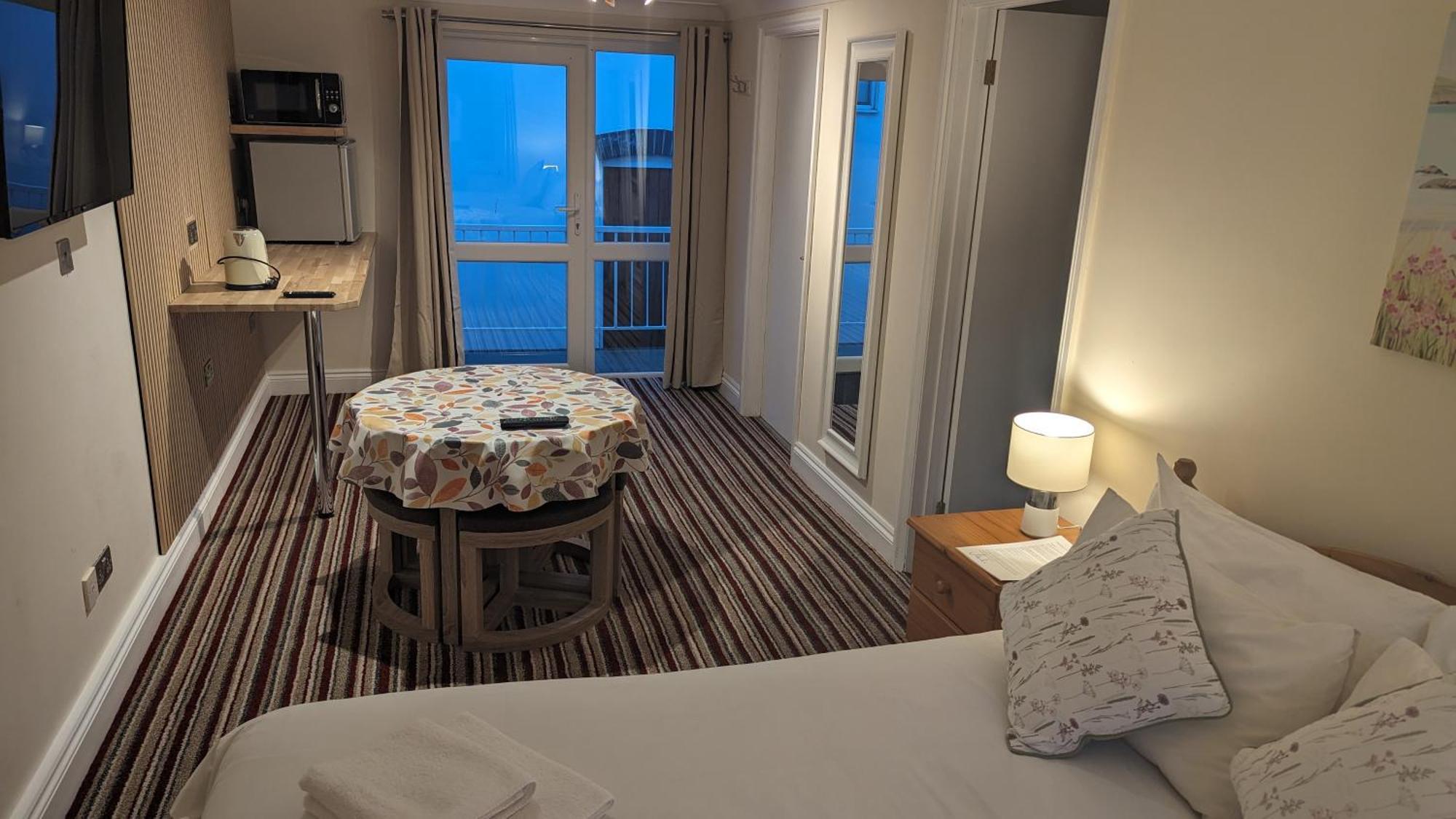 Ivybridge Guesthouse Fishguard Dış mekan fotoğraf