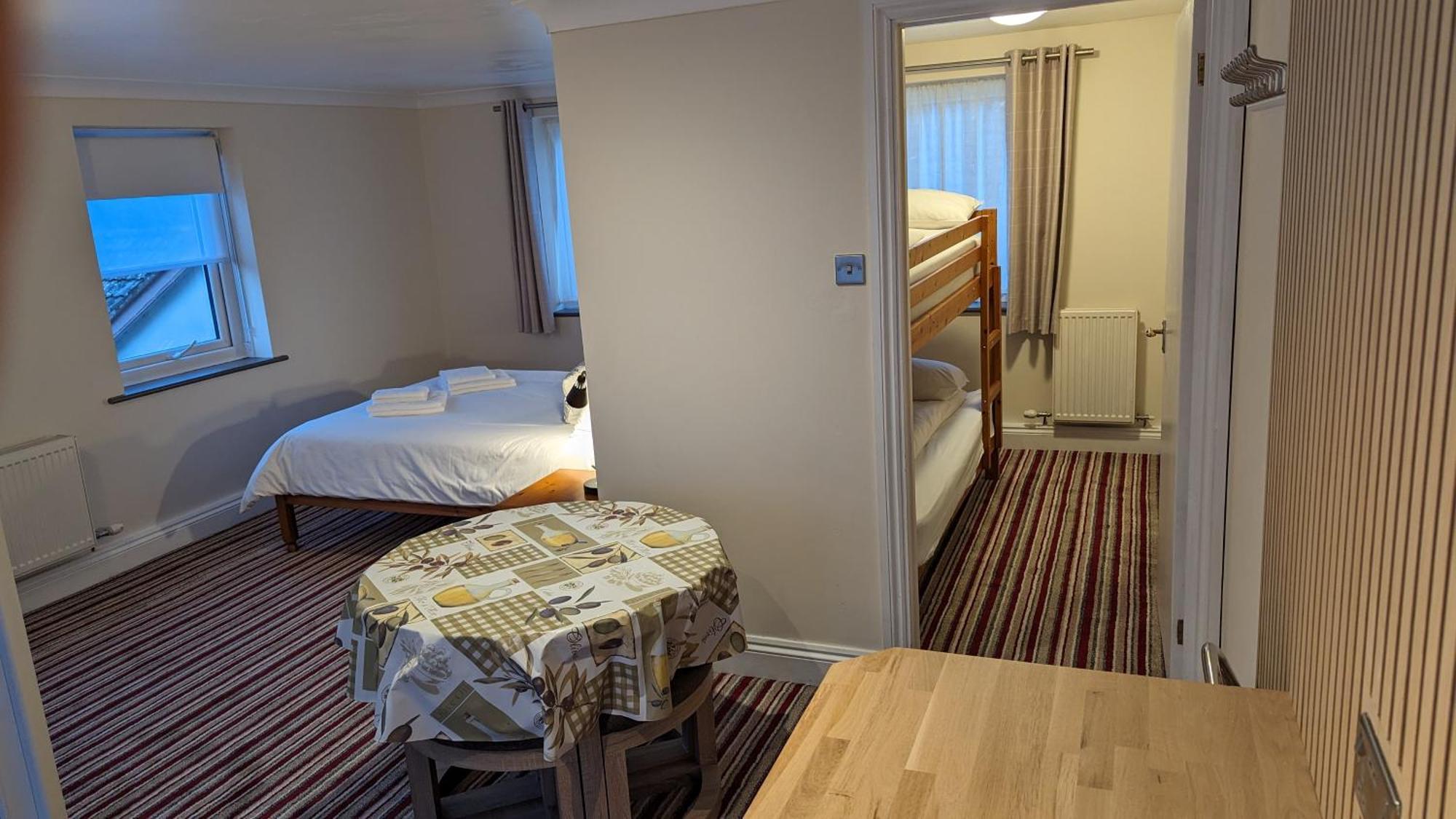Ivybridge Guesthouse Fishguard Dış mekan fotoğraf