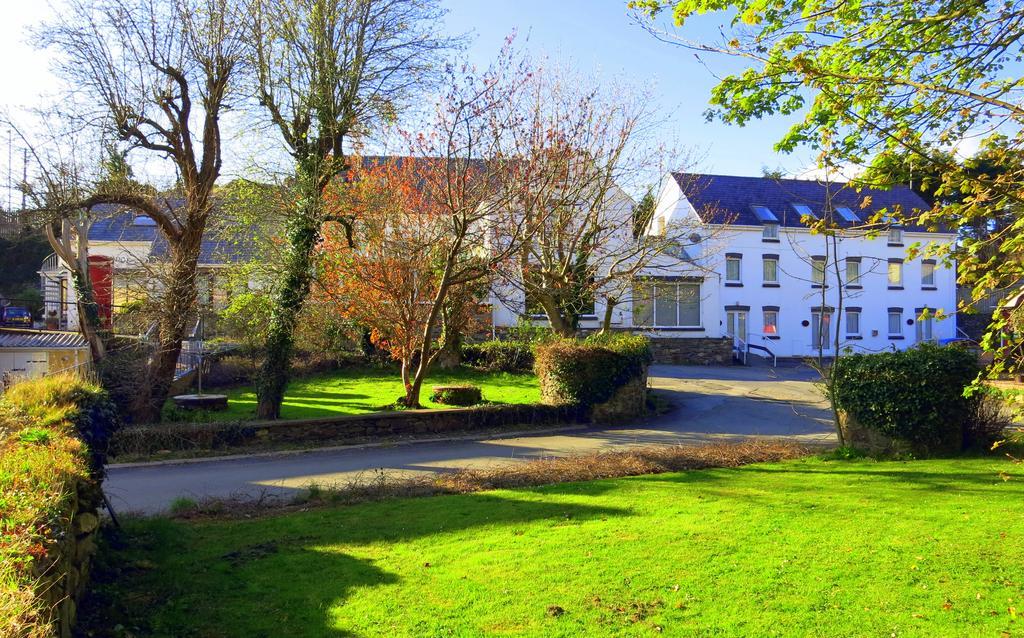 Ivybridge Guesthouse Fishguard Dış mekan fotoğraf